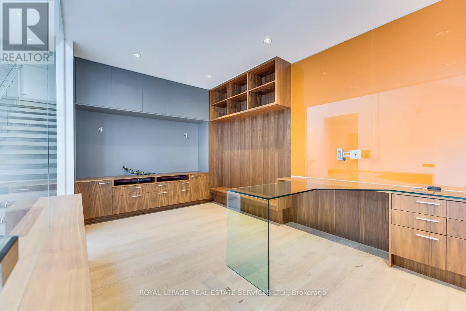 367 STANFIELD DRIVE