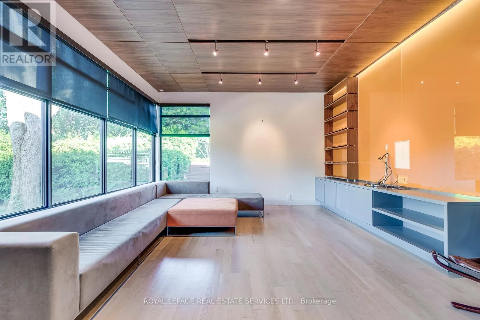 367 STANFIELD DRIVE
