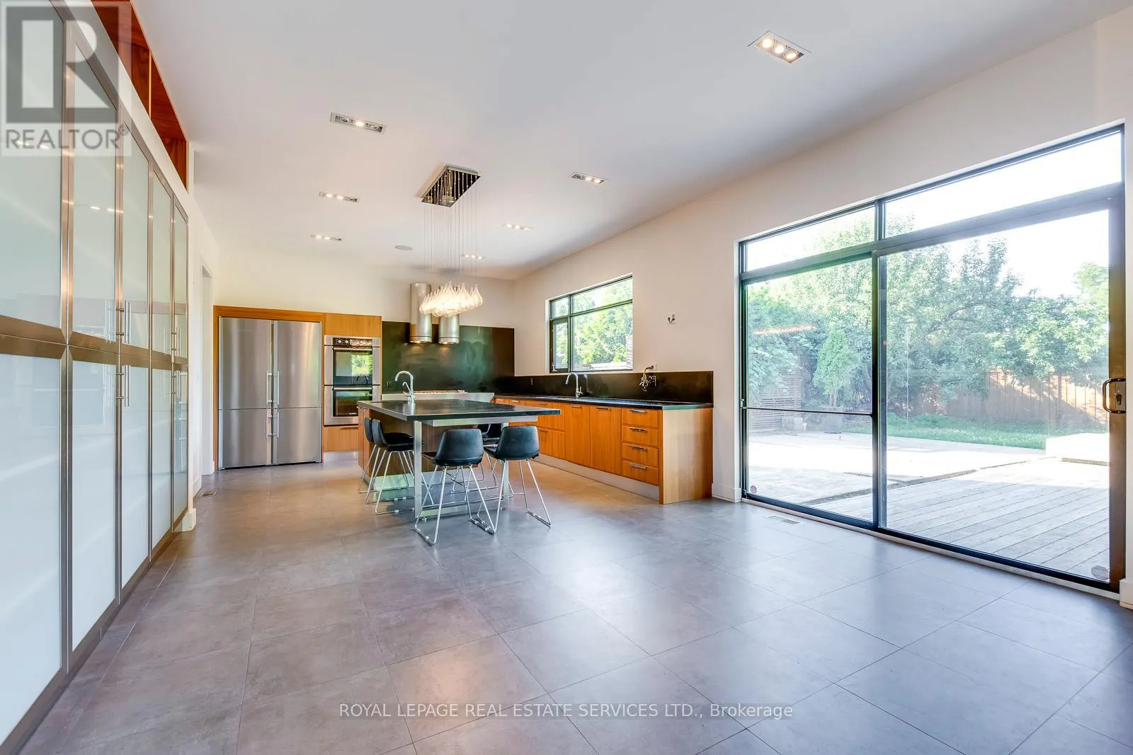 367 STANFIELD DRIVE