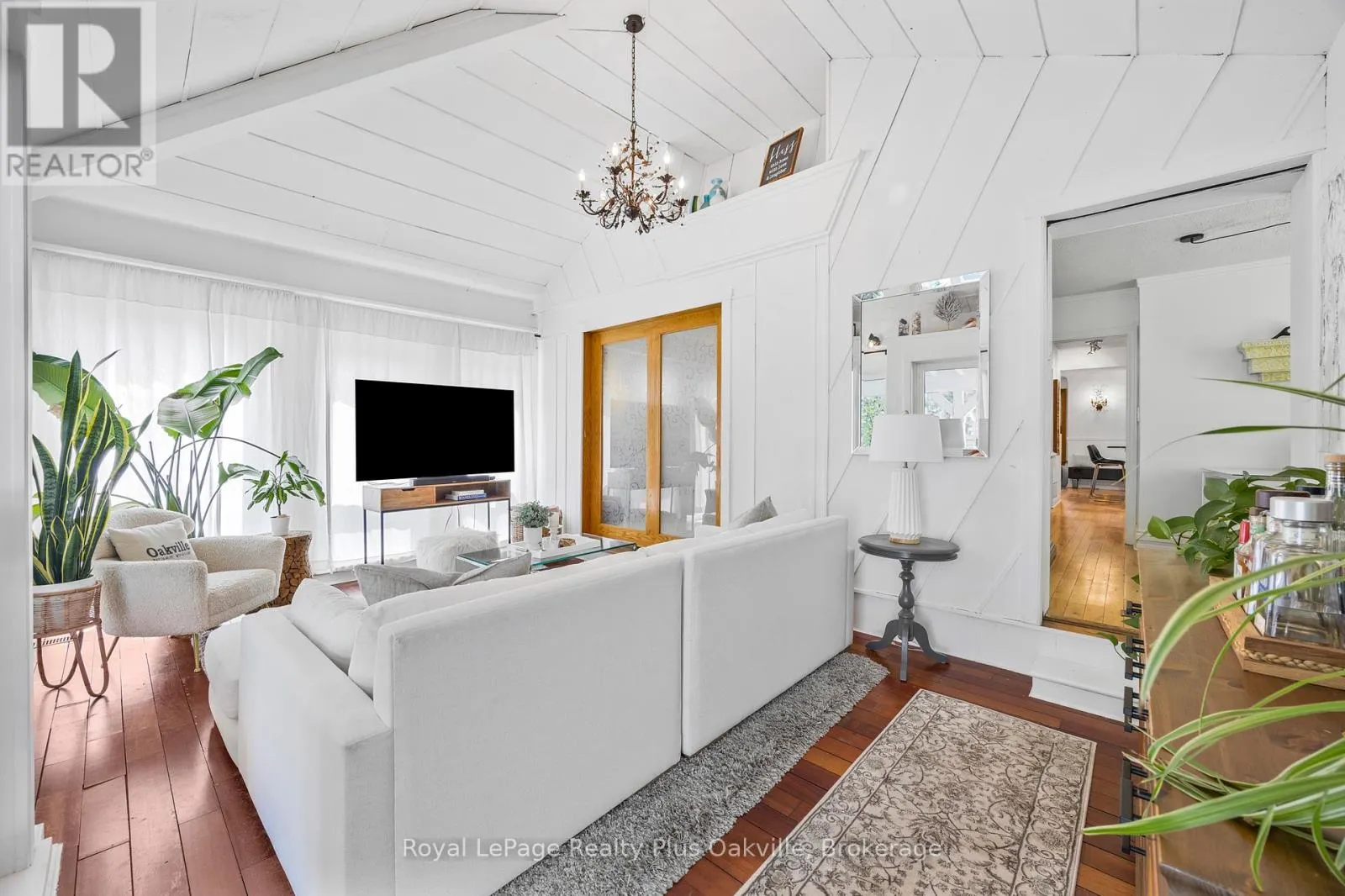 2386 REBECCA STREET
