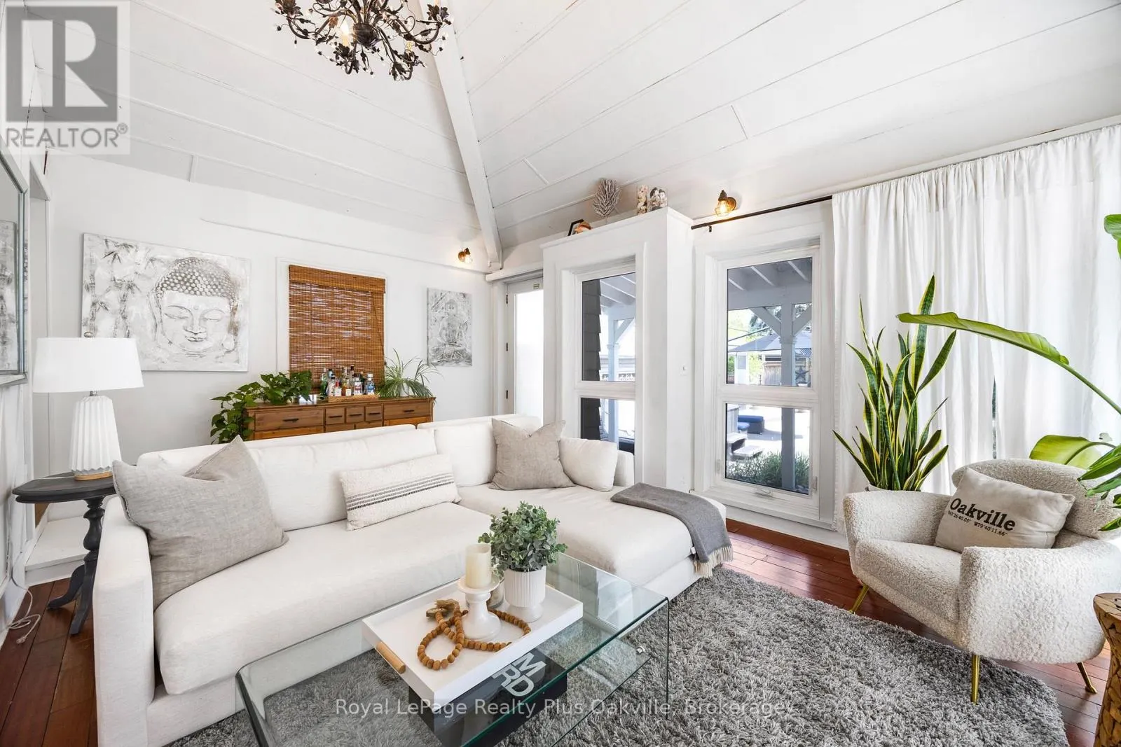 2386 REBECCA STREET