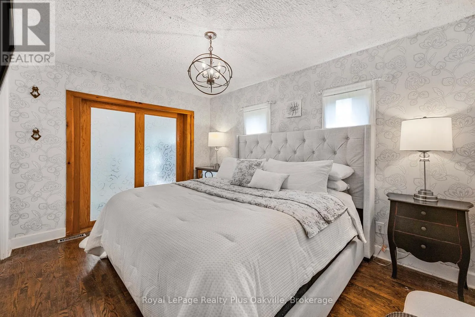 2386 REBECCA STREET