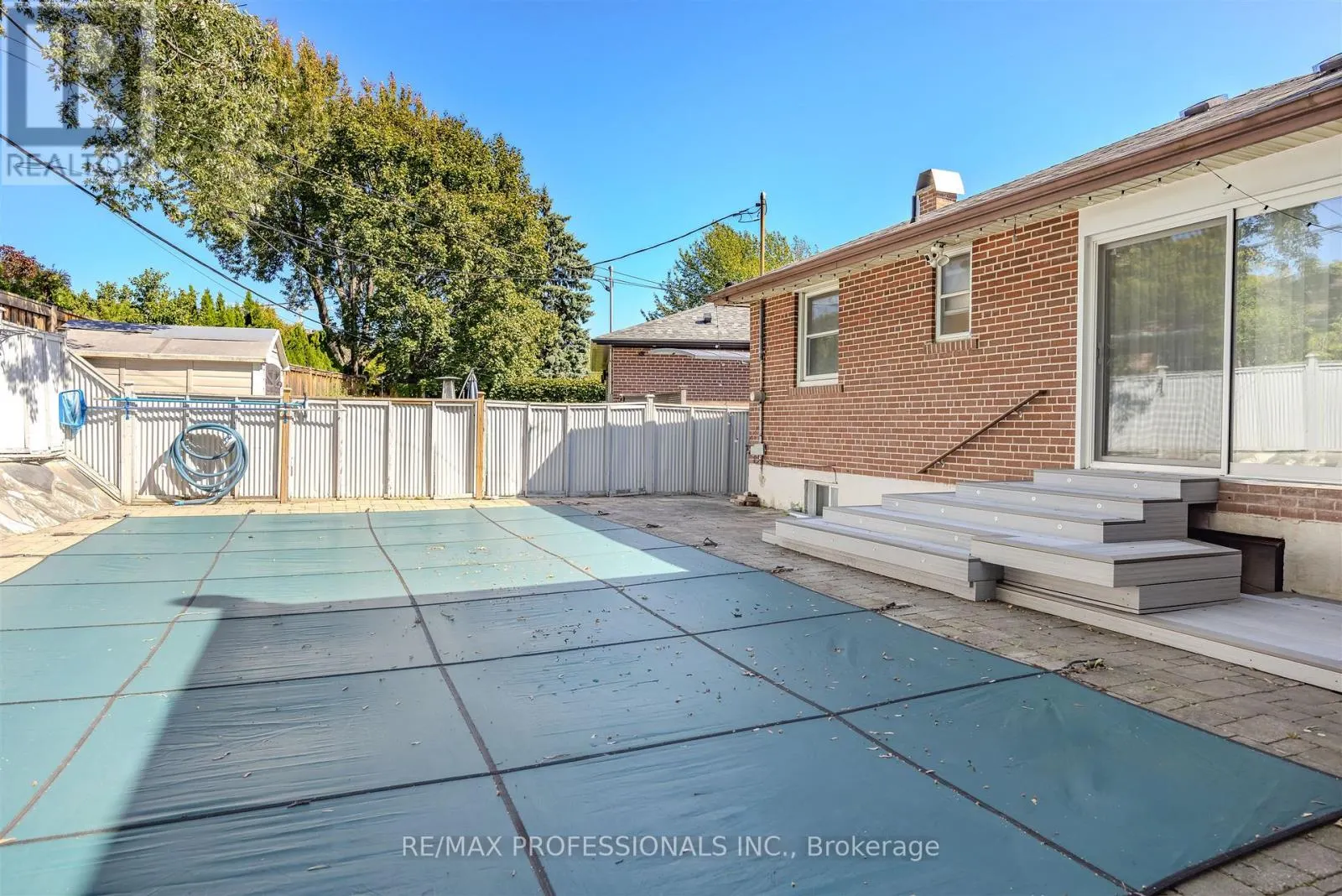 16 MONET AVENUE