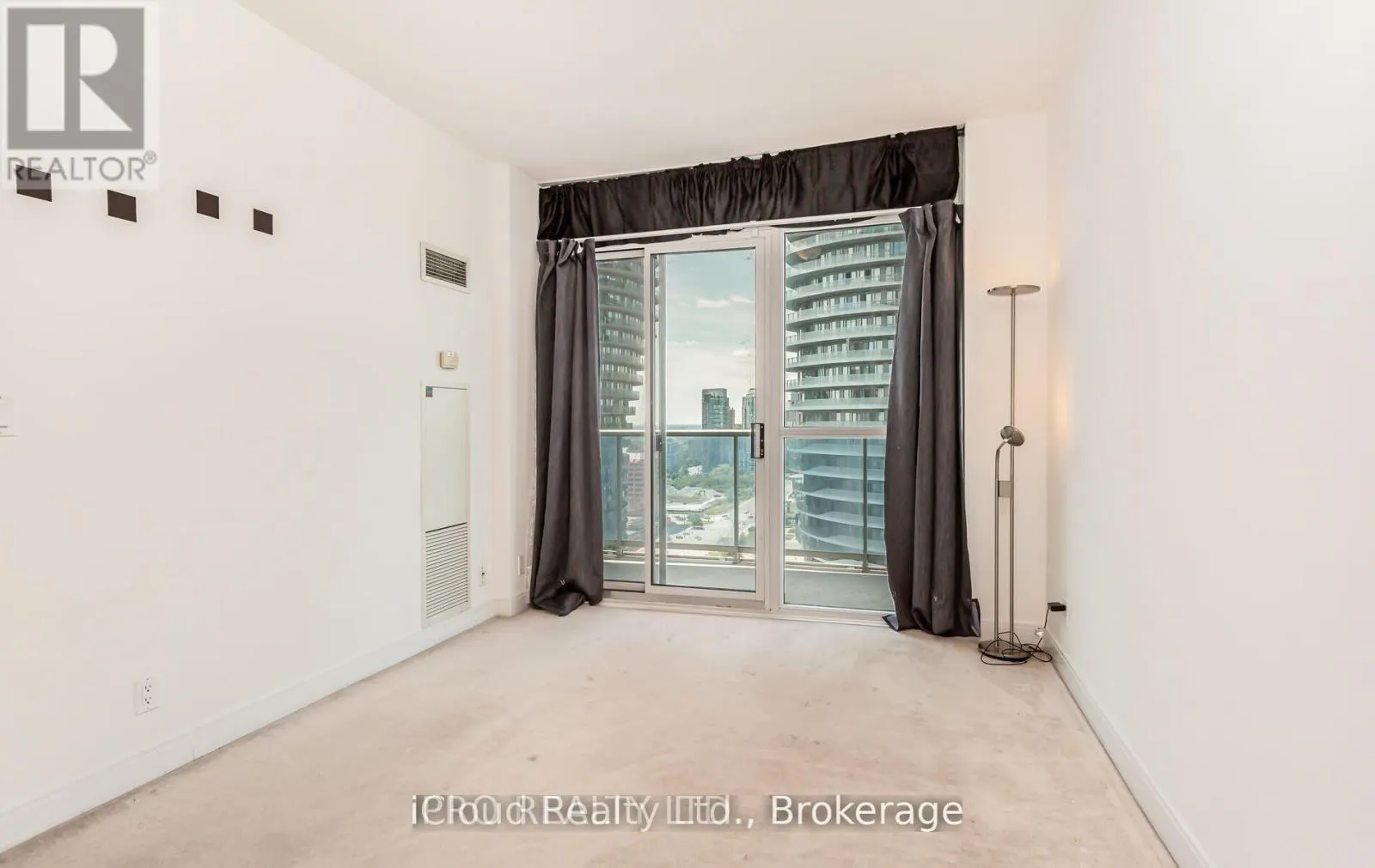 2807 - 80 ABSOLUTE AVENUE W