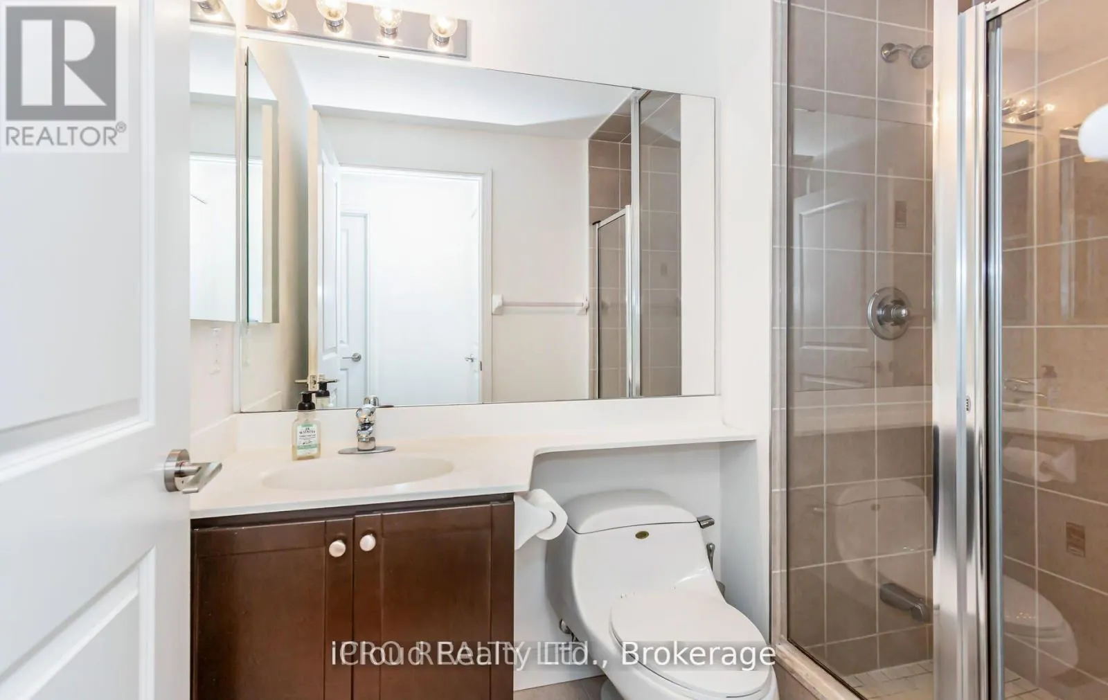 2807 - 80 ABSOLUTE AVENUE W