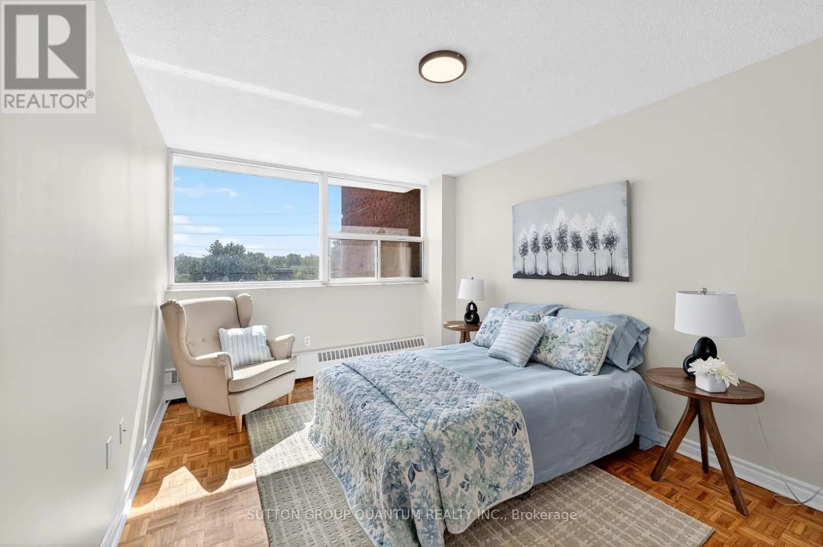 407 - 3501 GLEN ERIN DRIVE