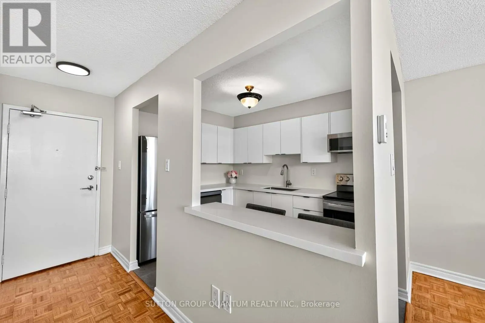 407 - 3501 GLEN ERIN DRIVE
