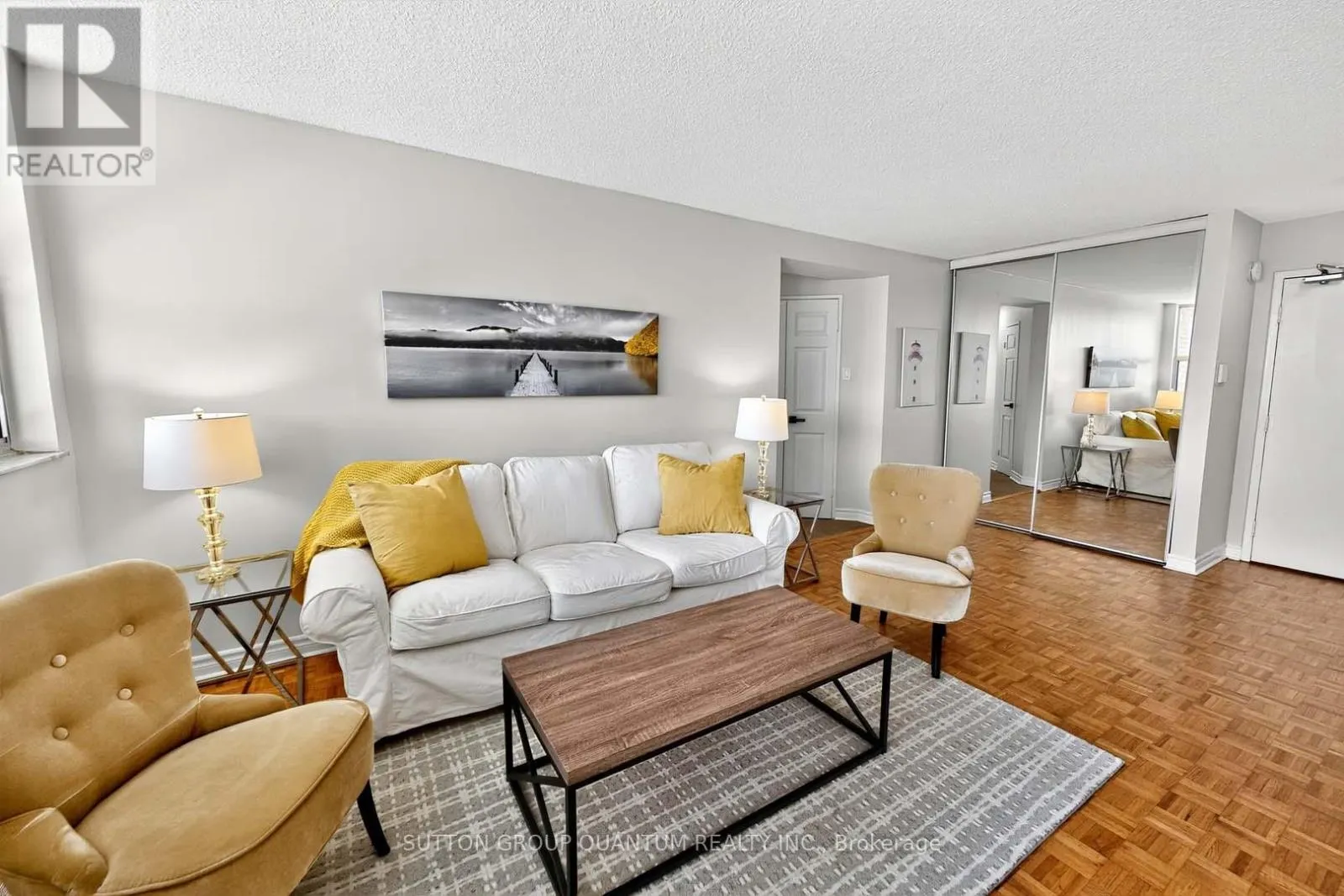 407 - 3501 GLEN ERIN DRIVE
