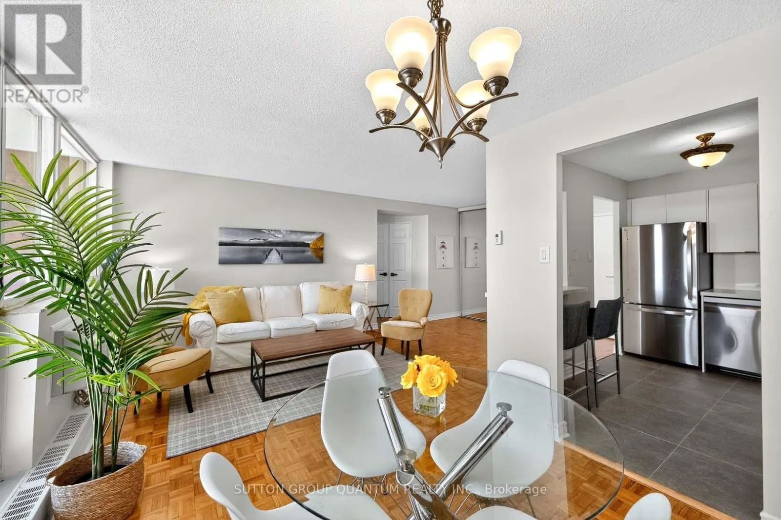 407 - 3501 GLEN ERIN DRIVE