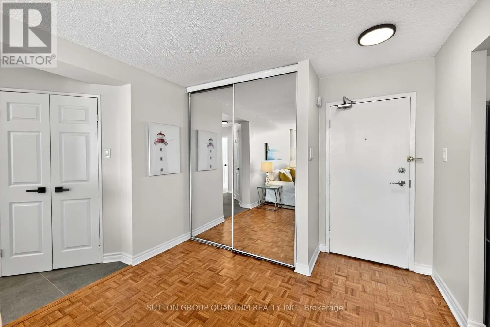 407 - 3501 GLEN ERIN DRIVE