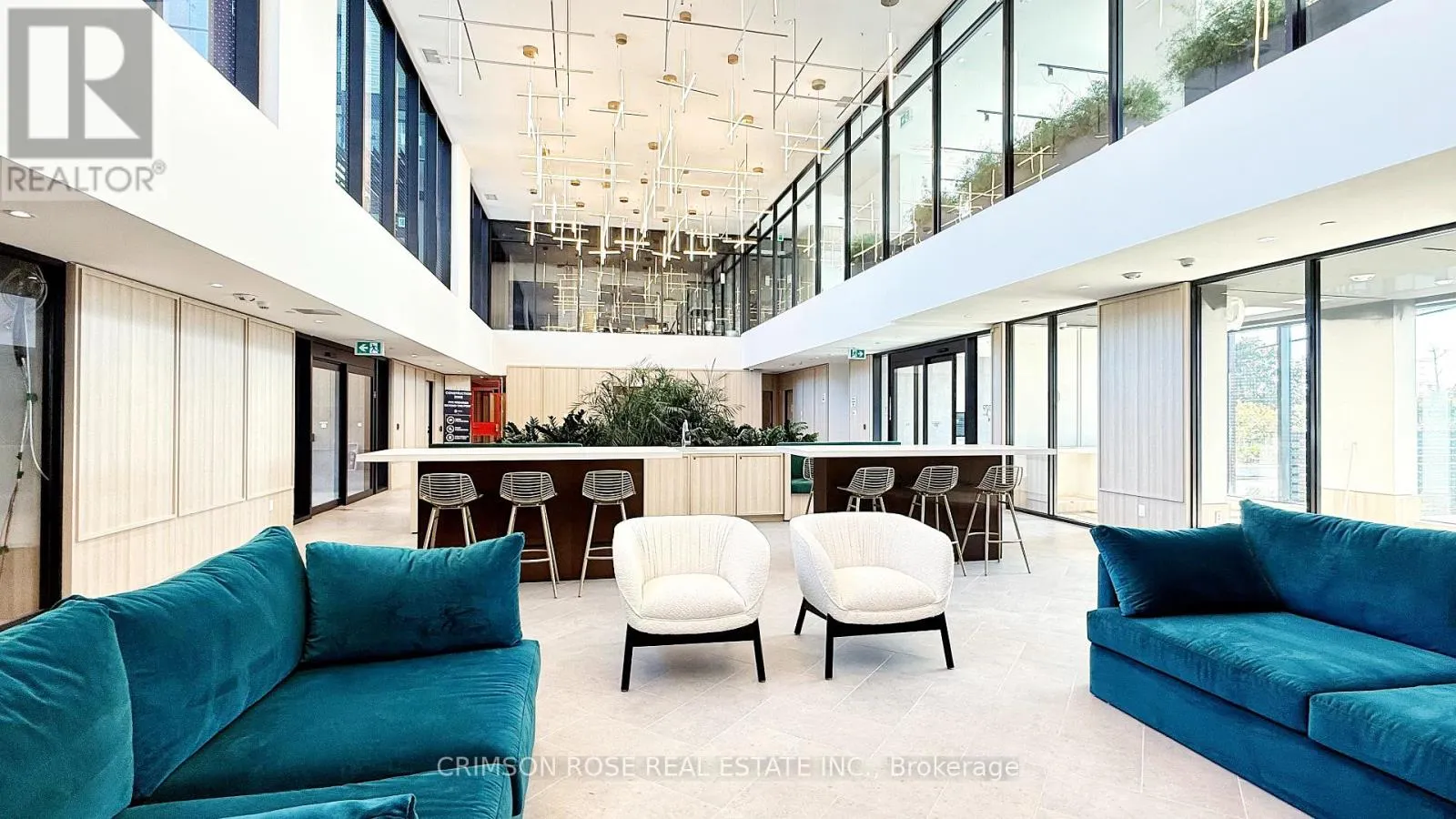 1904 - 3079 TRAFALGAR ROAD