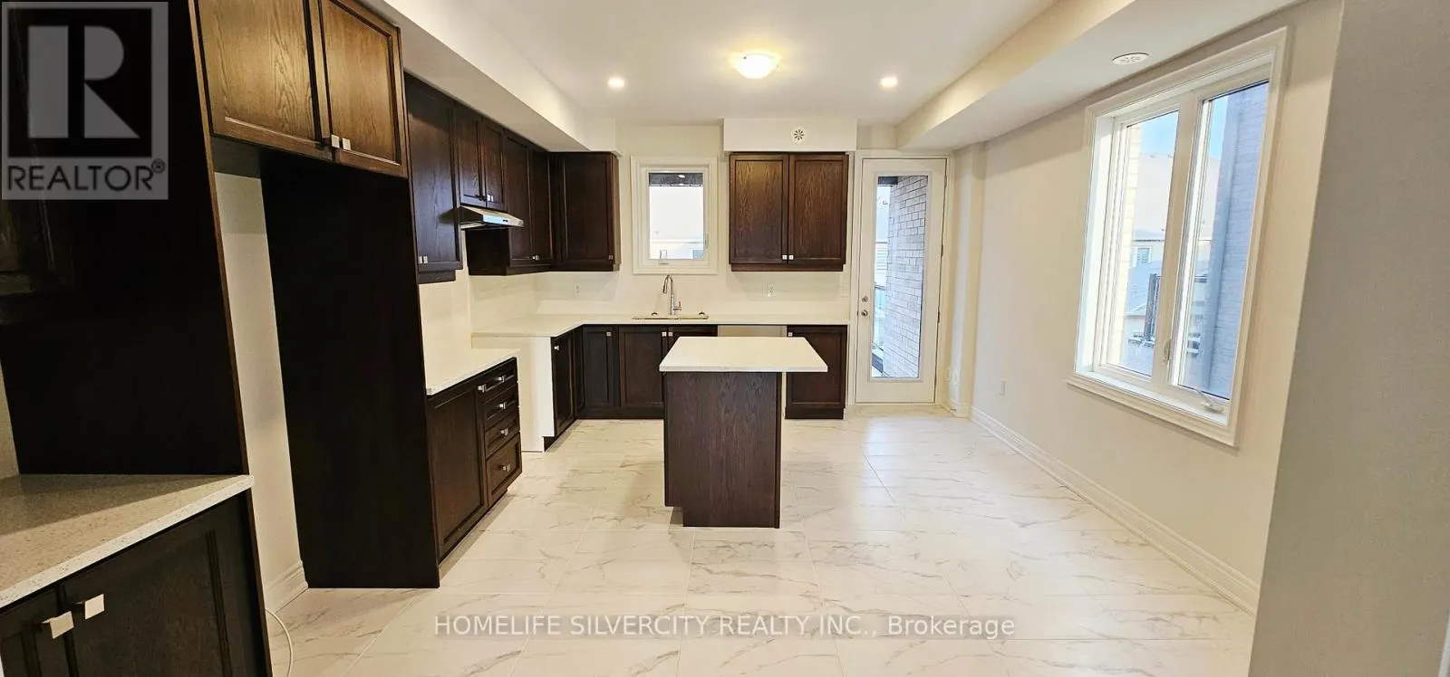 383 INSPIRE BOULEVARD