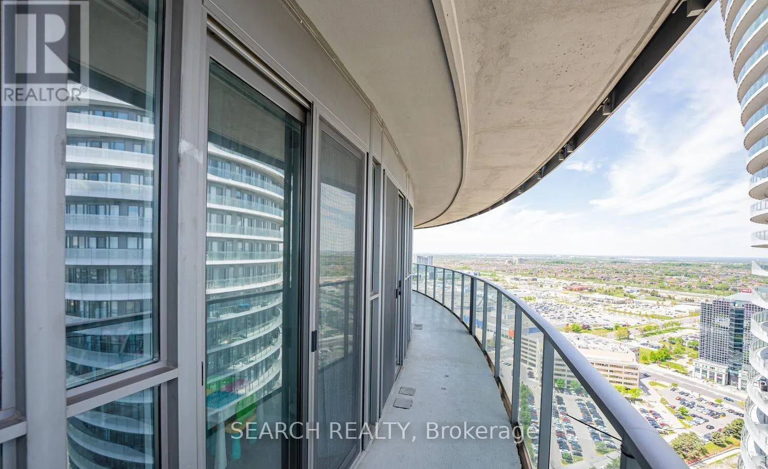 3506 - 60 ABSOLUTE AVENUE