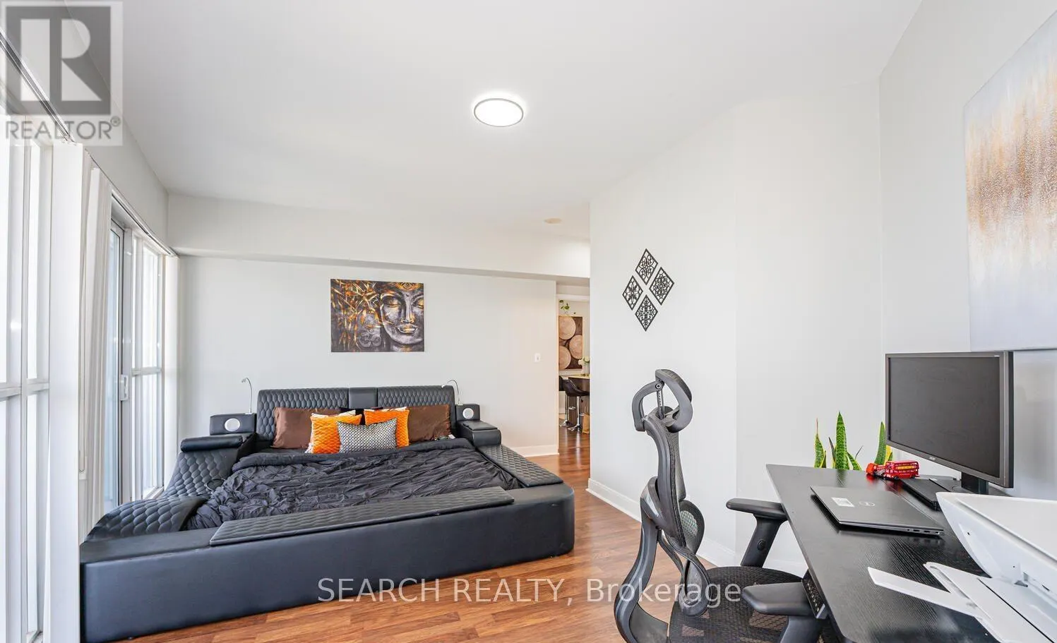 3506 - 60 ABSOLUTE AVENUE