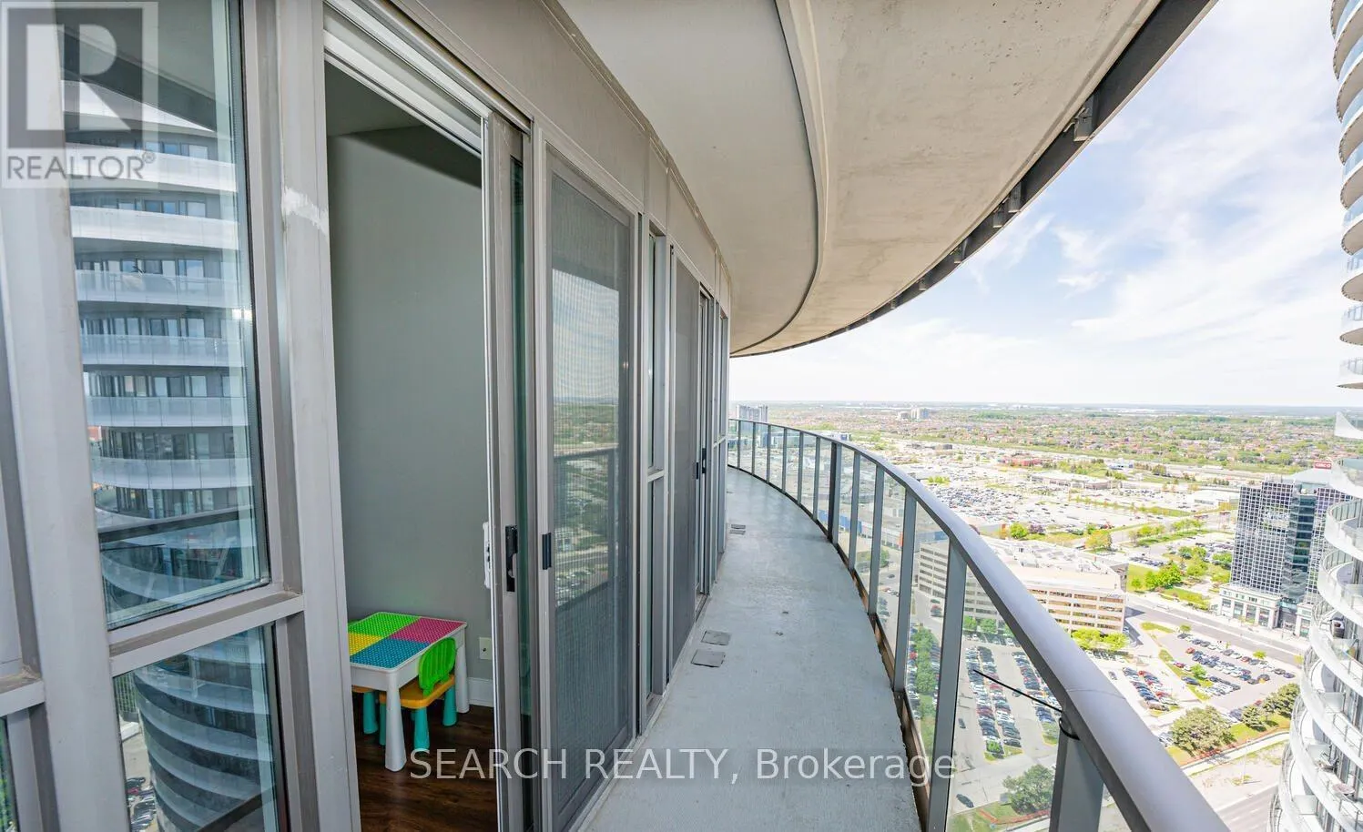 3506 - 60 ABSOLUTE AVENUE