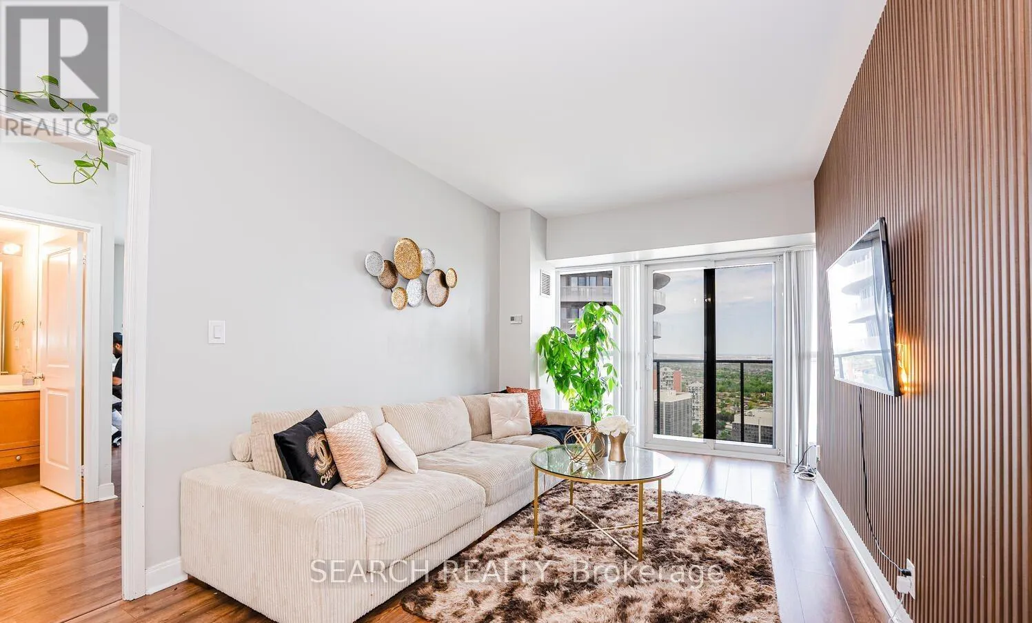3506 - 60 ABSOLUTE AVENUE