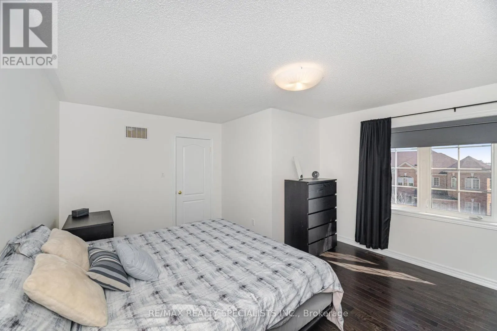 114 - 2 SHIRAZ DRIVE NE