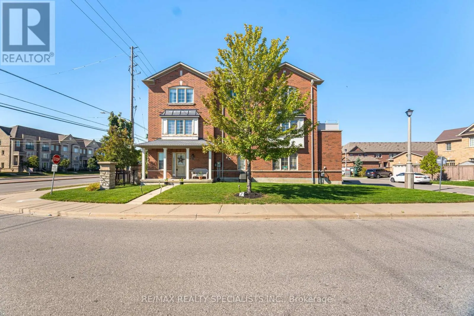 114 - 2 SHIRAZ DRIVE NE