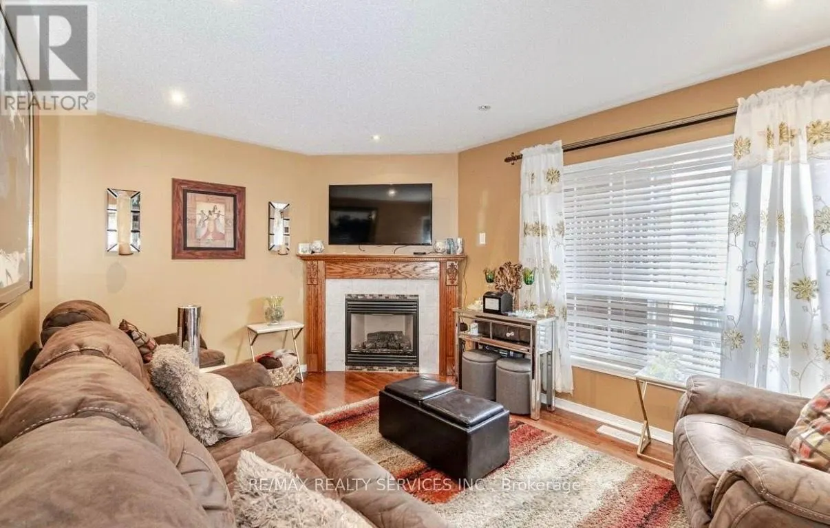 31 QUAILVALLEY DRIVE