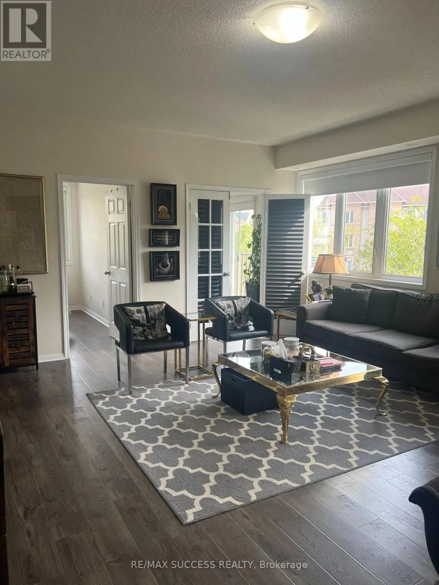 211 - 5705 LONG VALLEY ROAD N