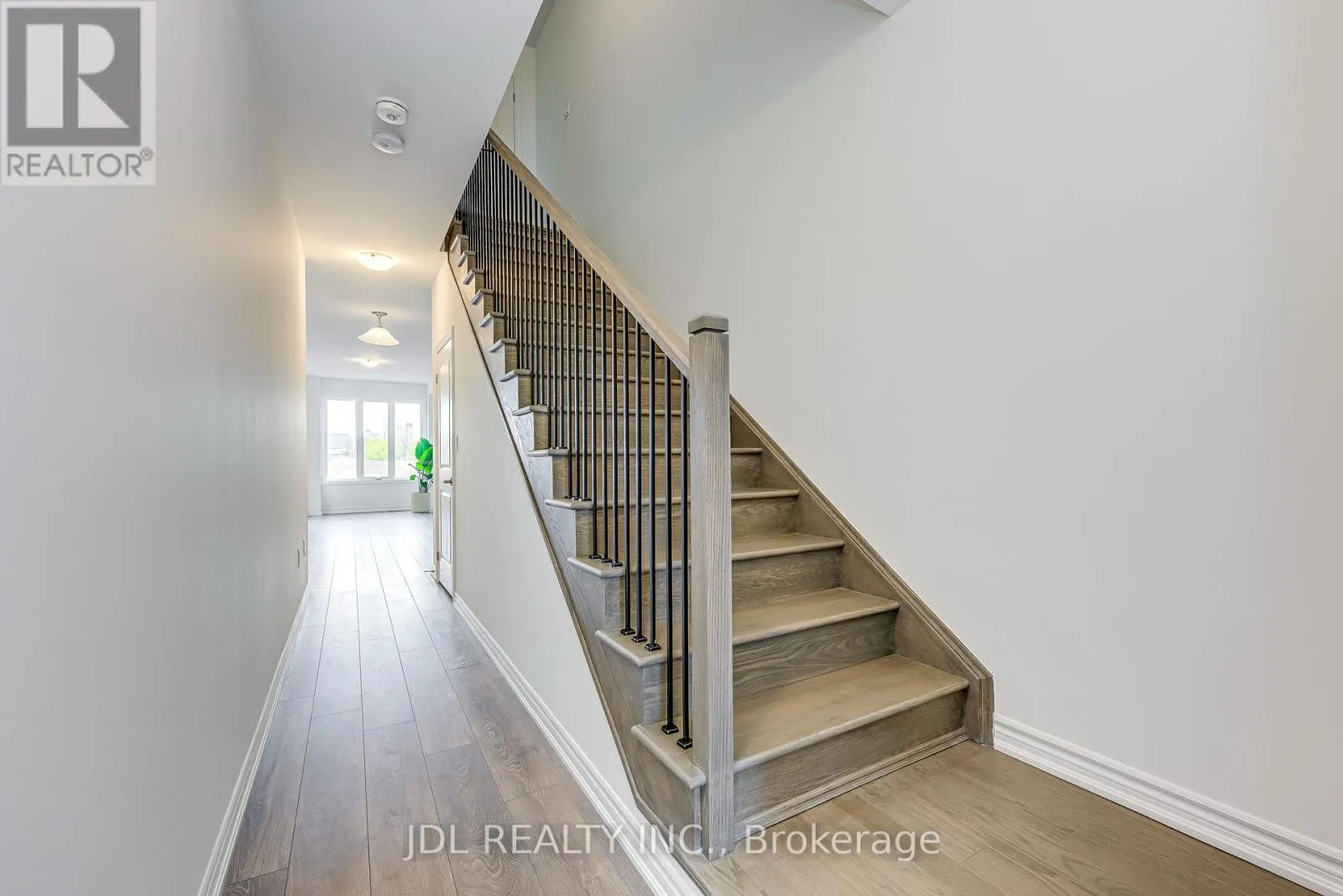 3036 ROBERT LAMB BOULEVARD