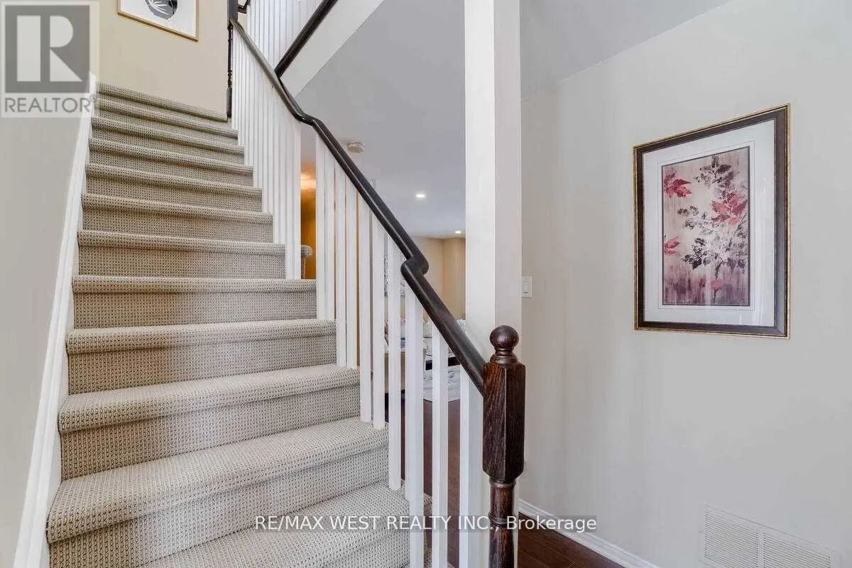 MAIN - 84 MULLIS CRESCENT