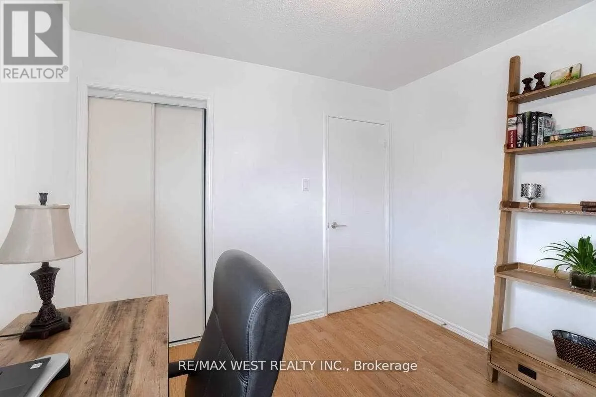MAIN - 84 MULLIS CRESCENT