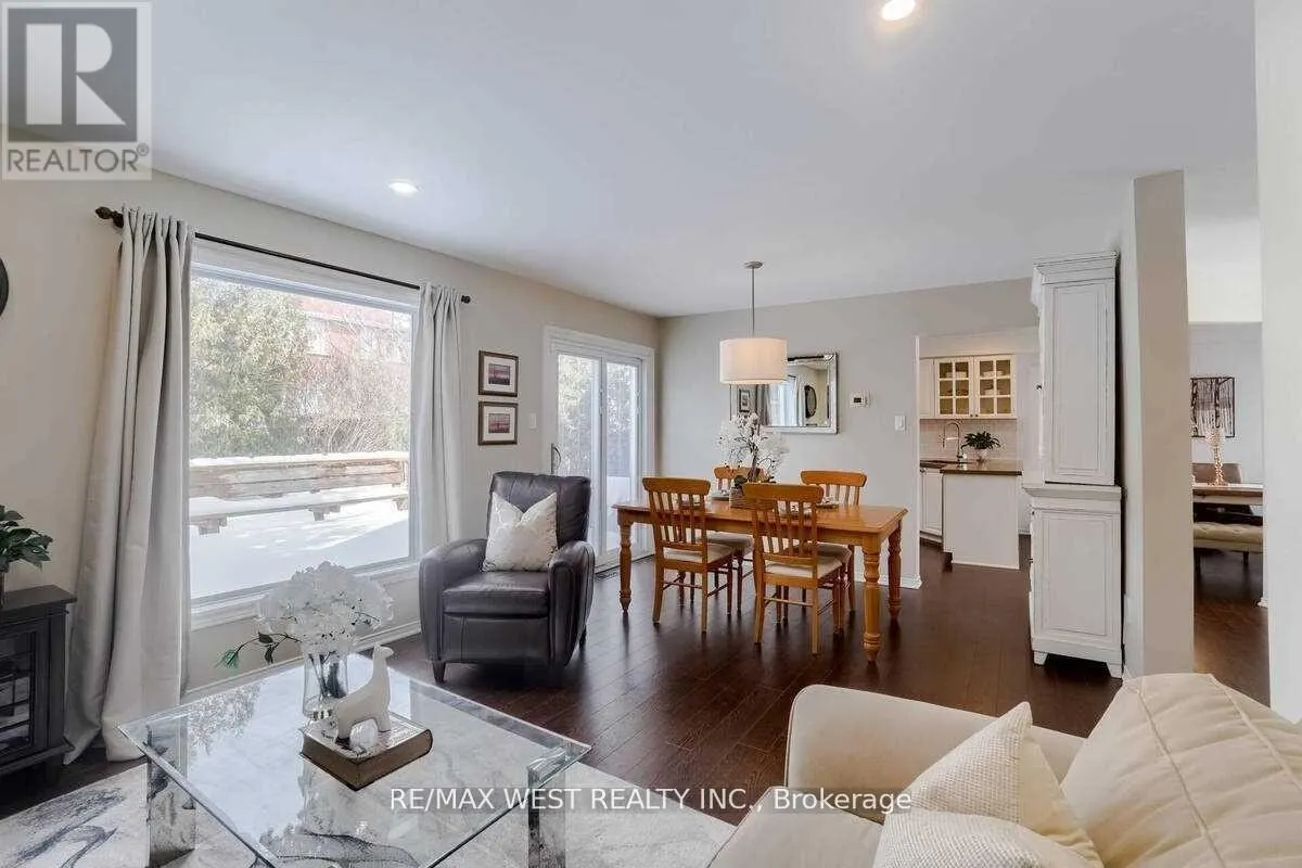 MAIN - 84 MULLIS CRESCENT