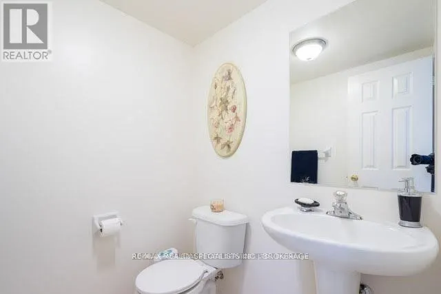 439 ASPENDALE CRESCENT