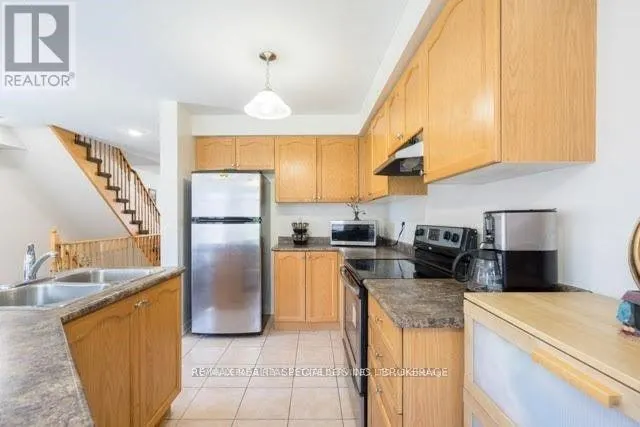 439 ASPENDALE CRESCENT