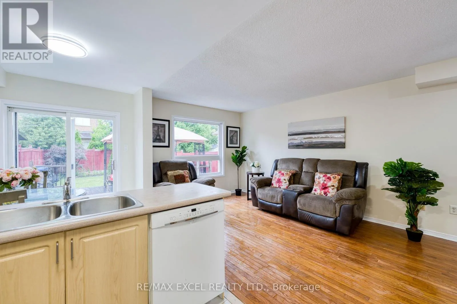 5909 CHURCHILL MEADOWS BOULEVARD