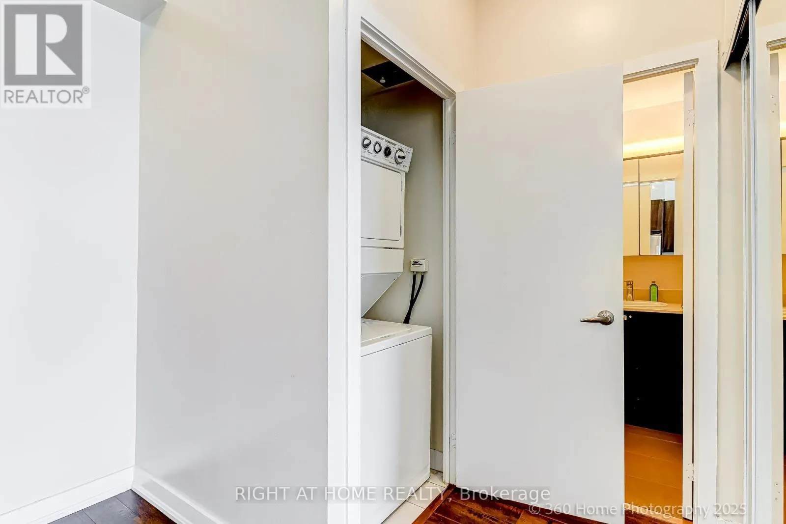 3501 - 4065 BRICKSTONE MEWS