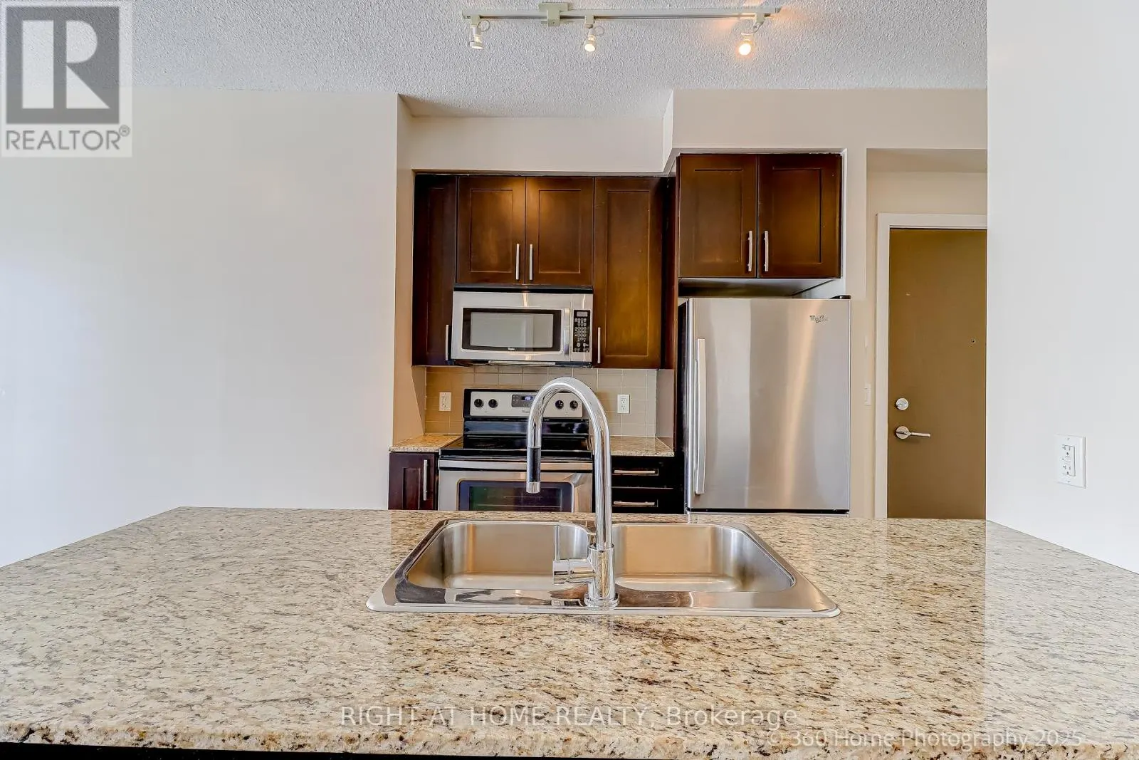 3501 - 4065 BRICKSTONE MEWS