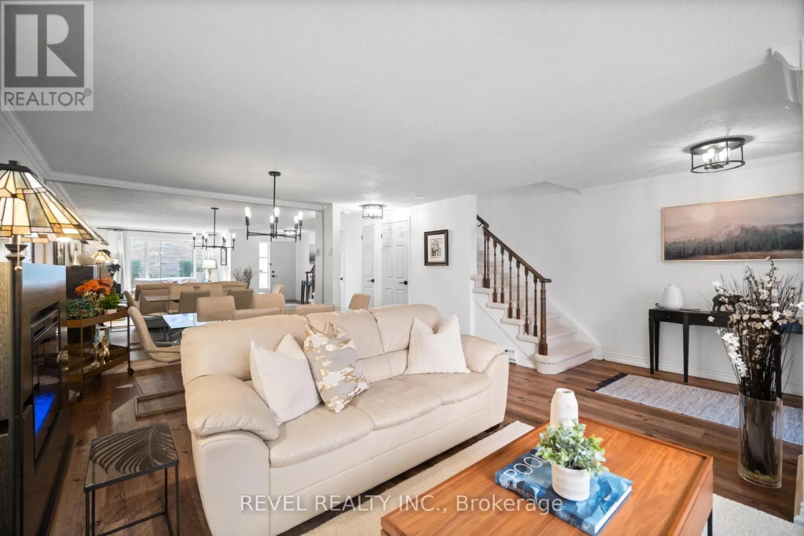 3 - 2058 BRANT STREET