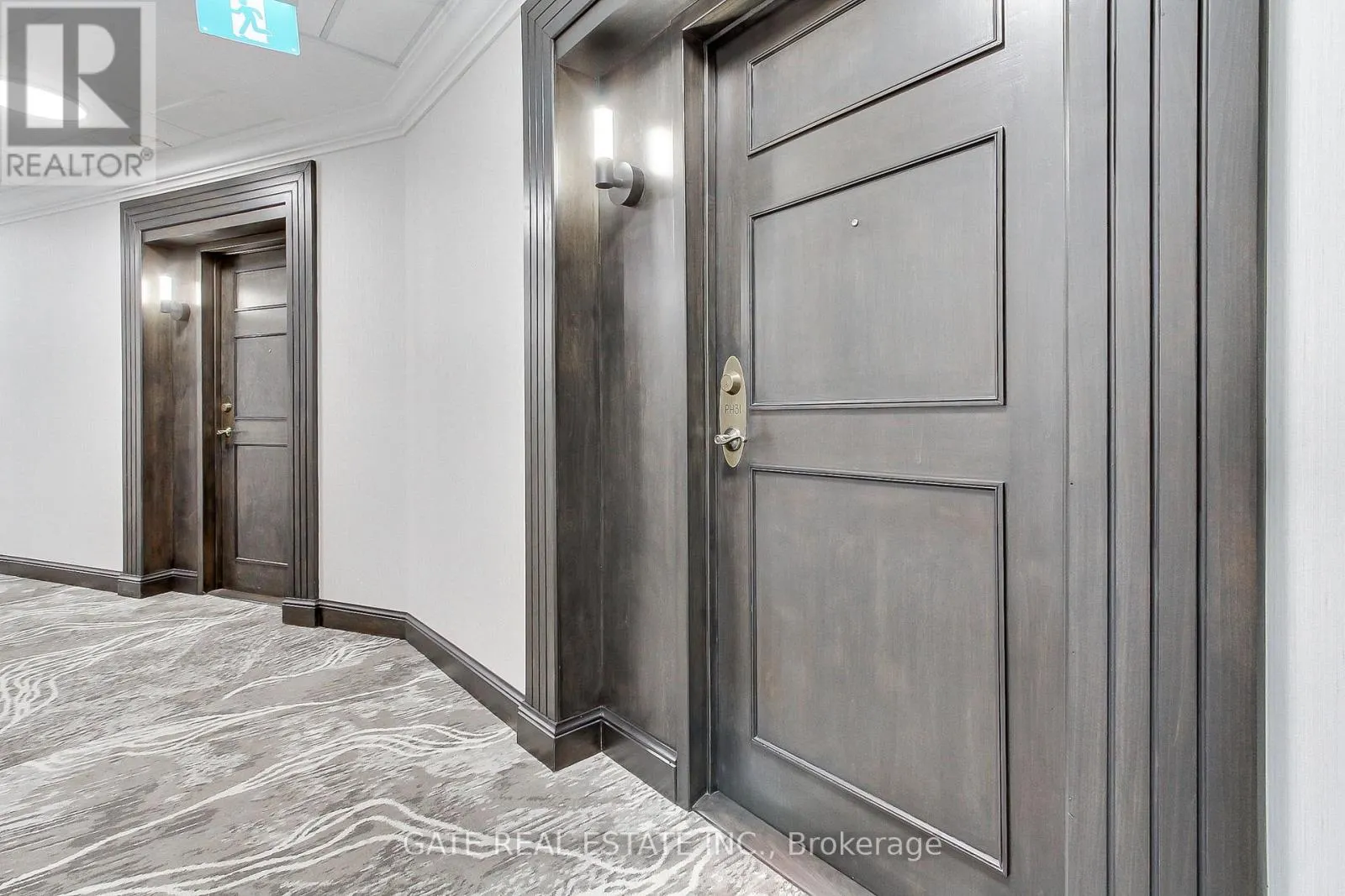 PH31 - 700 HUMBERWOOD BOULEVARD