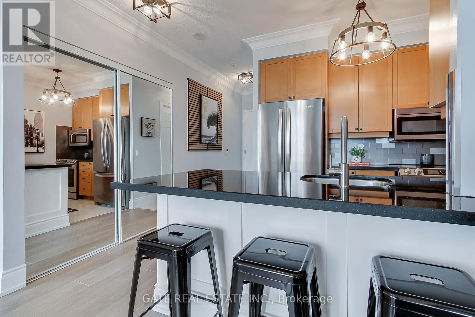 PH31 - 700 HUMBERWOOD BOULEVARD