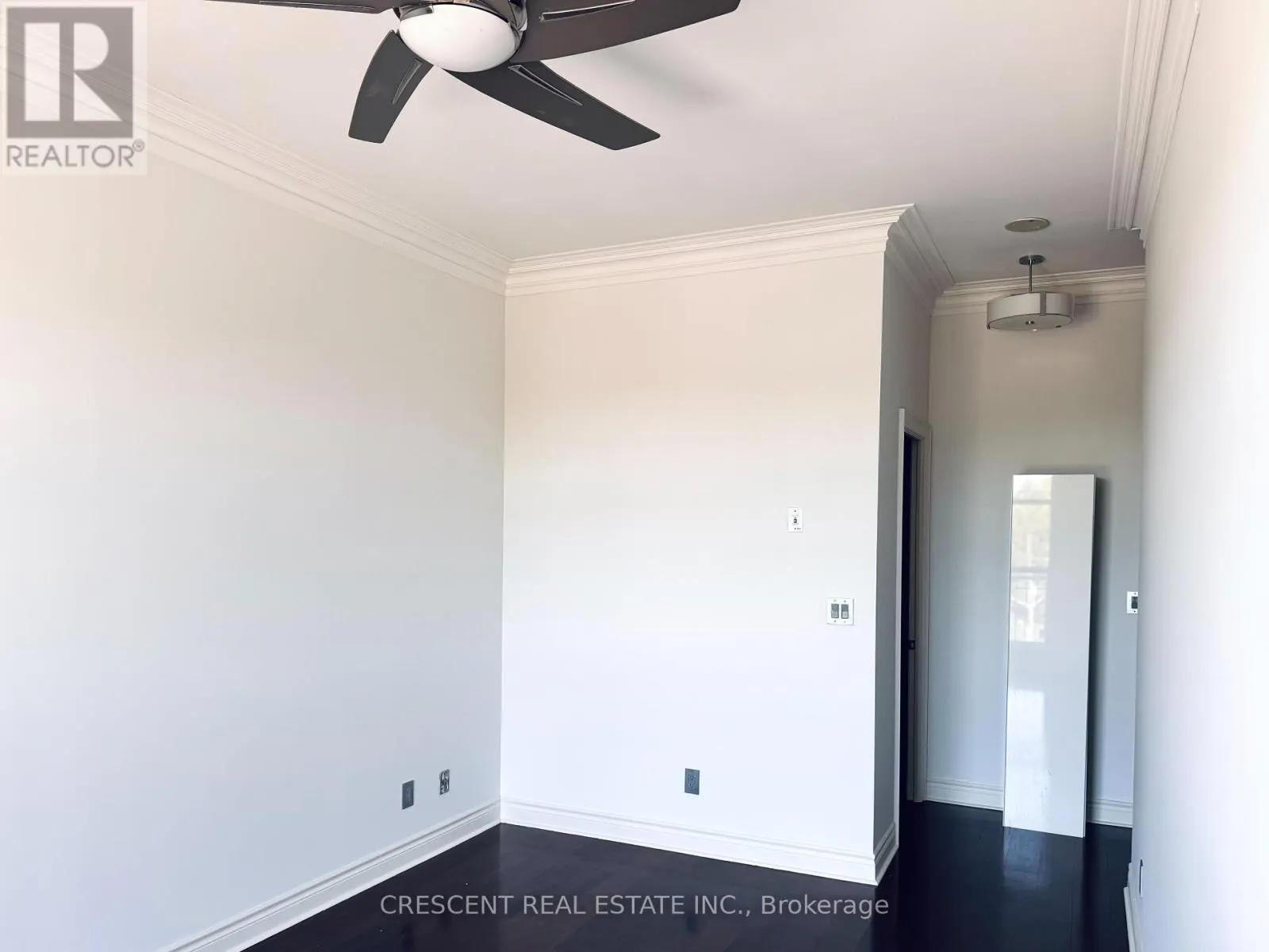 605 - 3085 BLOOR STREET W