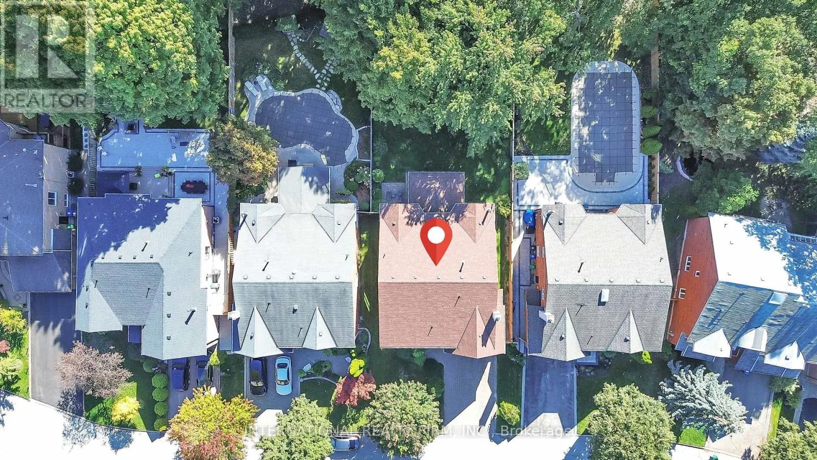 3674 ST. LAURENT COURT