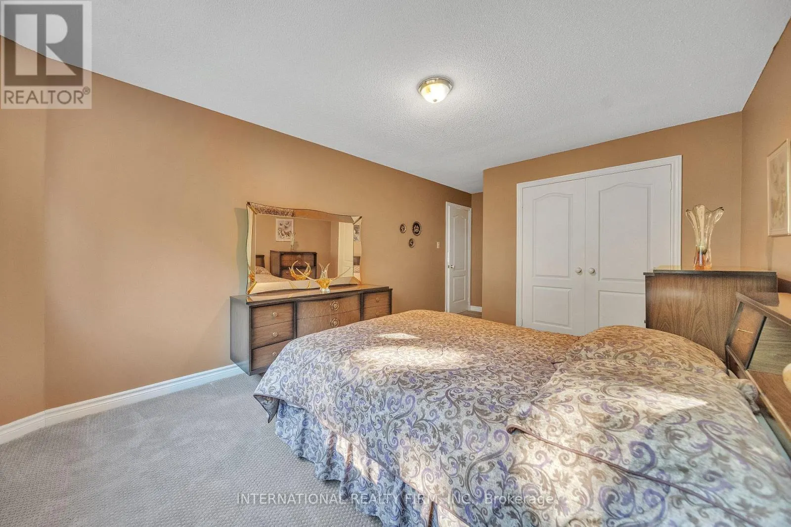 3674 ST. LAURENT COURT