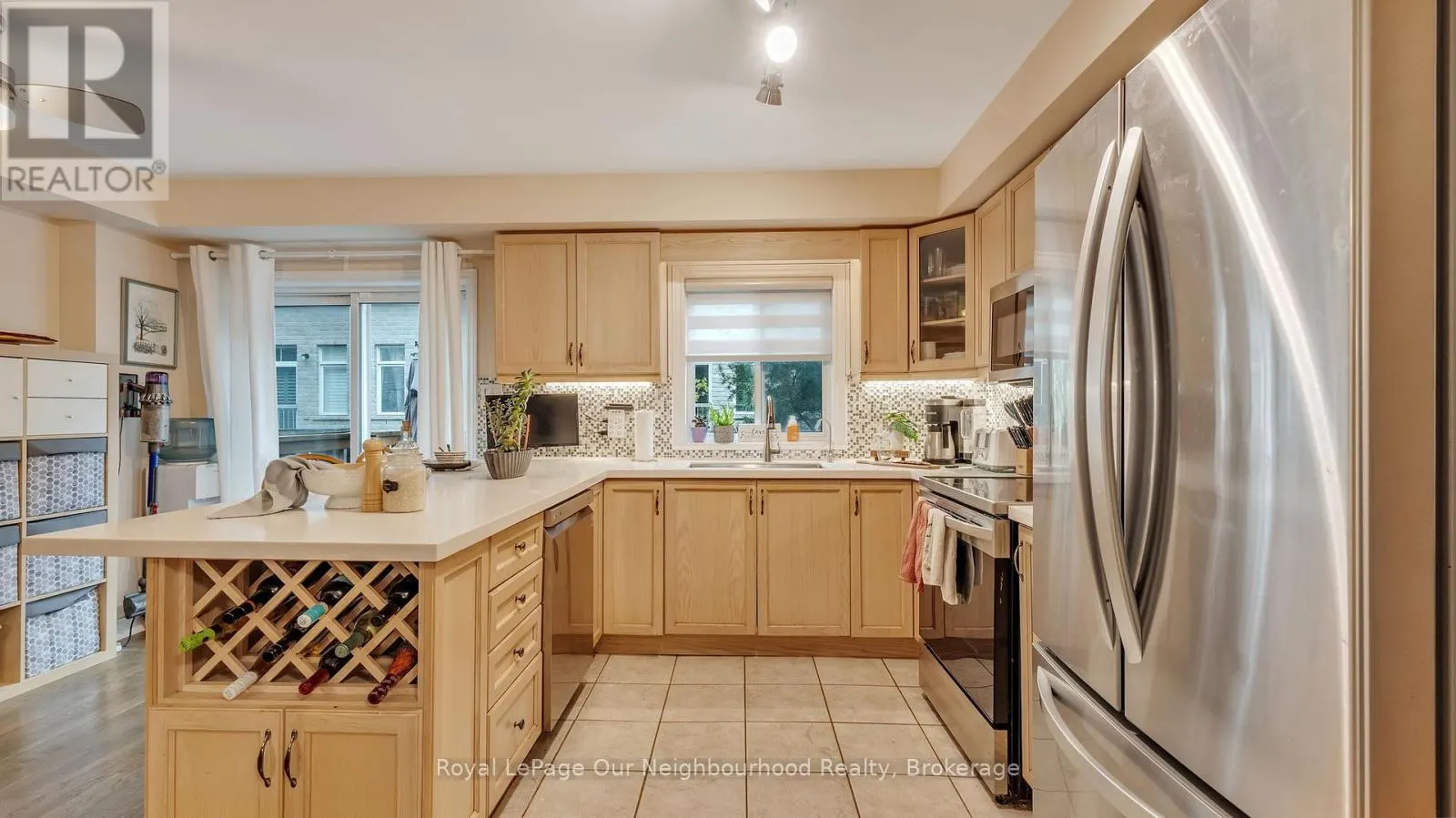 7 - 1248 GUELPH LINE, #7