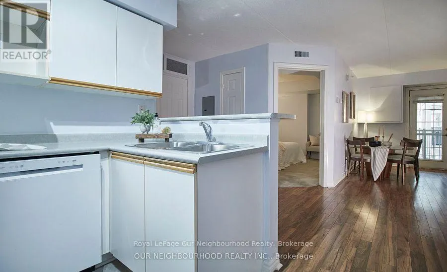 208 - 1431 WALKERS LINE, #208