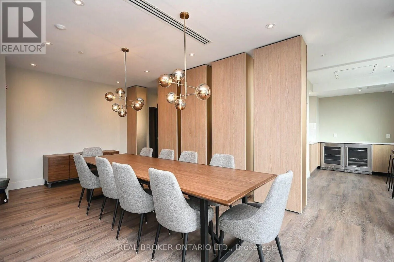 1440 CLARRIAGE COURT