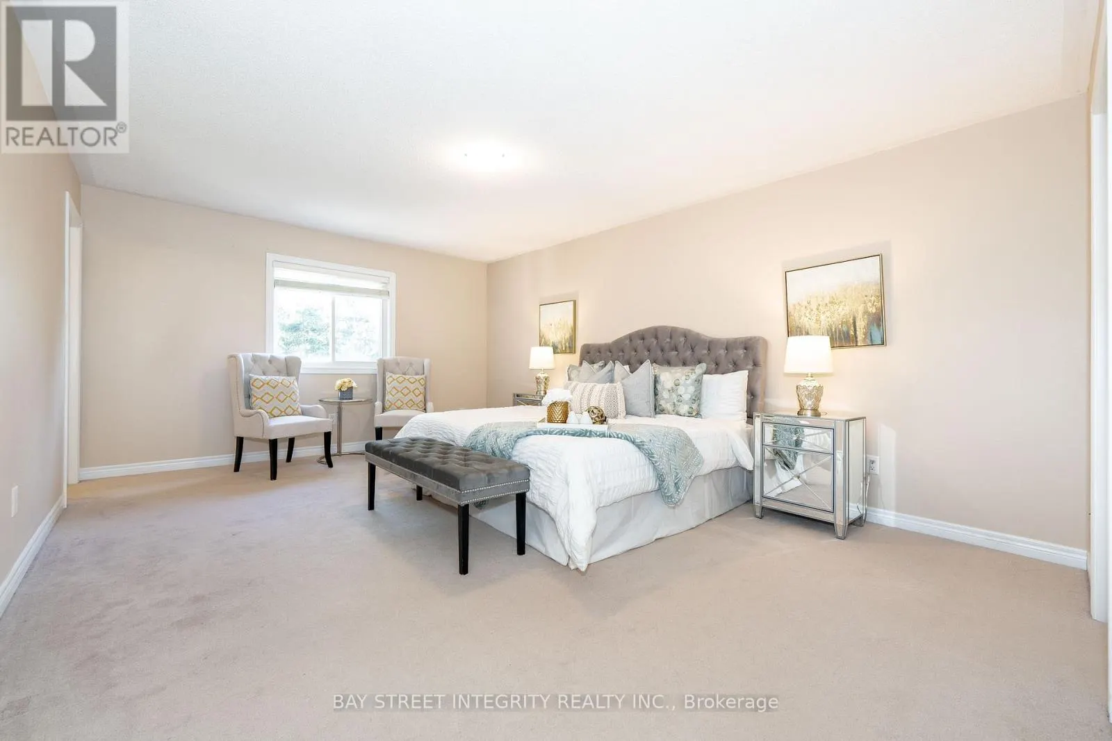 2413 GRAND OAK TRAIL