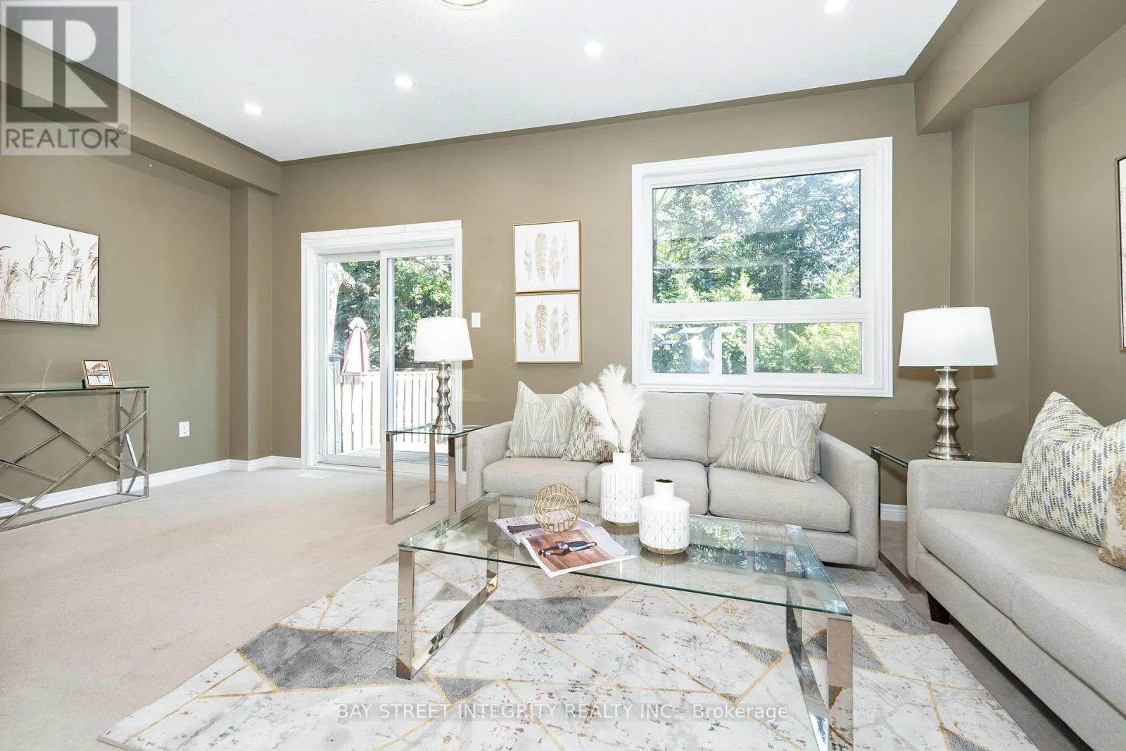 2413 GRAND OAK TRAIL
