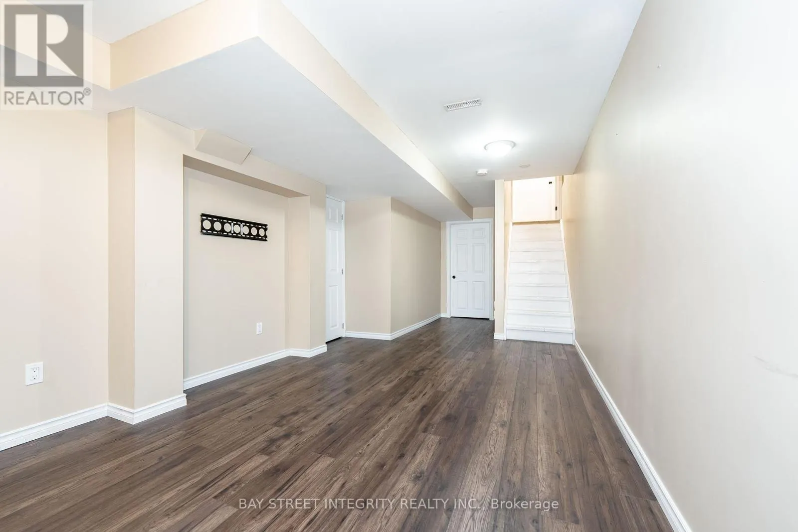 2413 GRAND OAK TRAIL