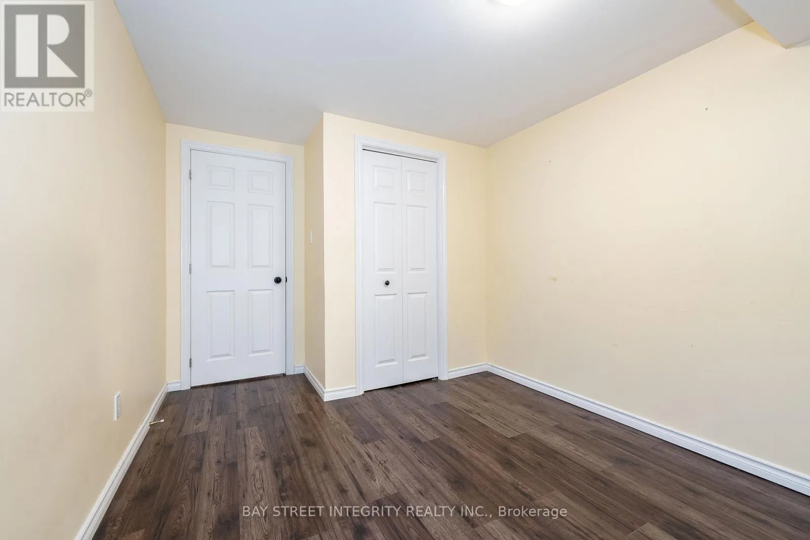 2413 GRAND OAK TRAIL