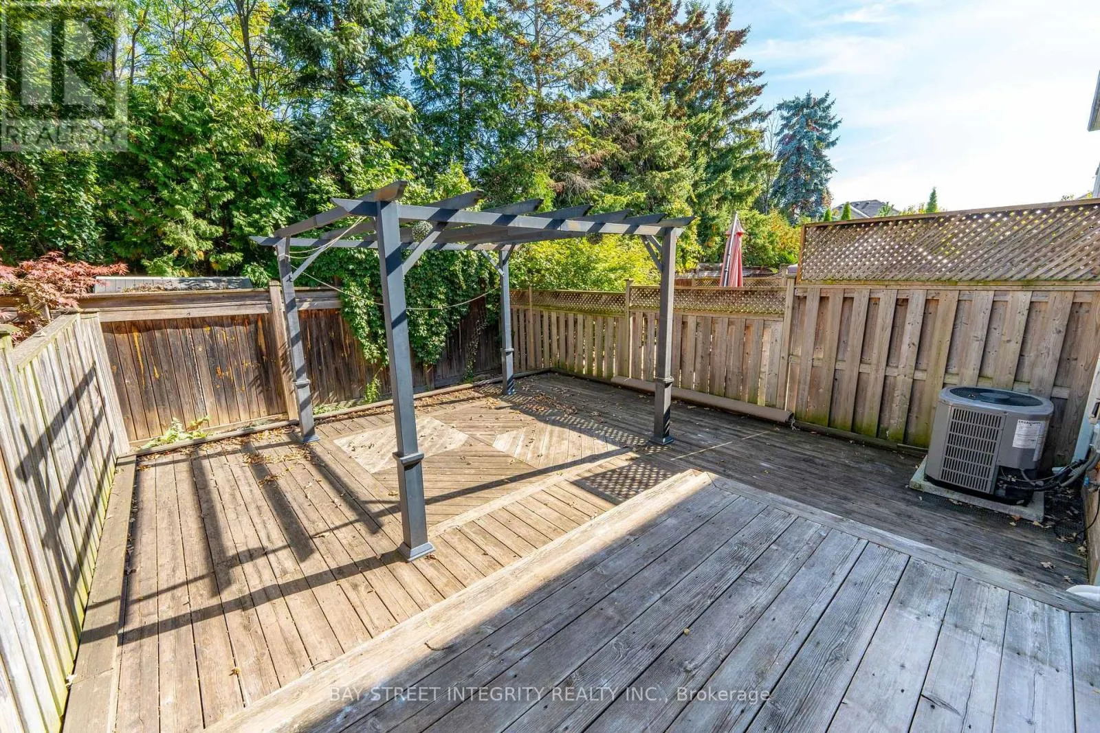 2413 GRAND OAK TRAIL