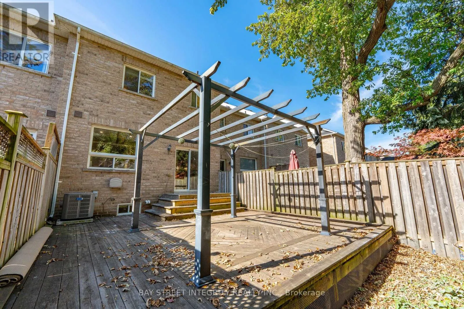 2413 GRAND OAK TRAIL