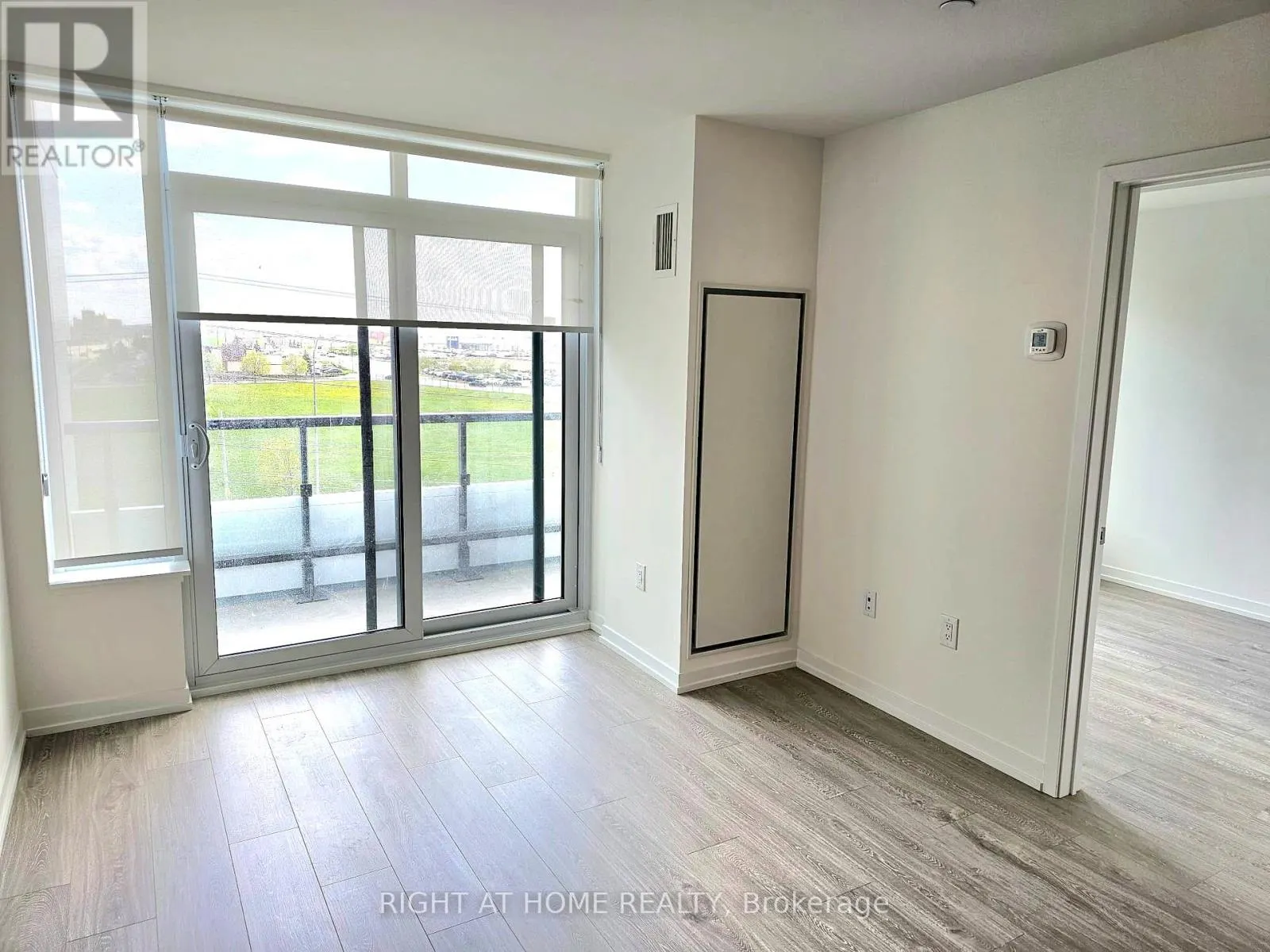 617 - 2485 EGLINTON AVENUE W