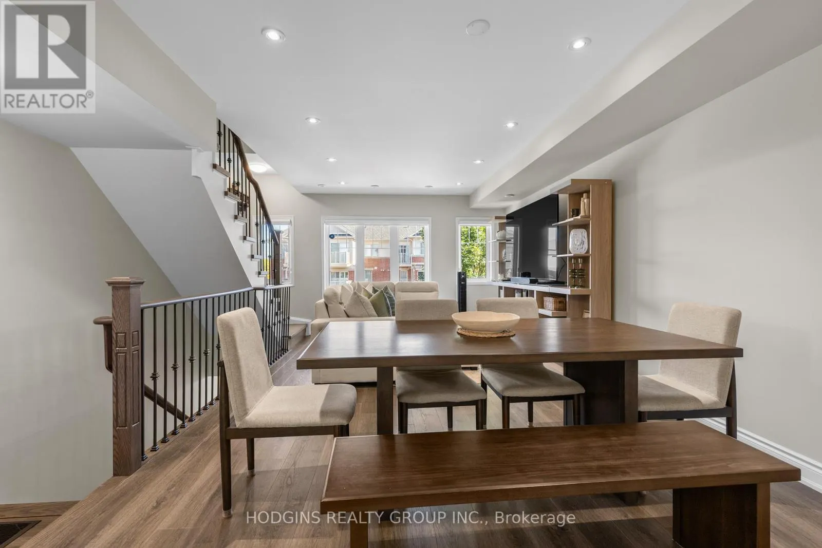 38 - 3250 BENTLEY DRIVE S